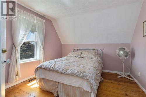 921 Front Mountain Road, Moncton, NB - Indoor Photo Showing Bedroom