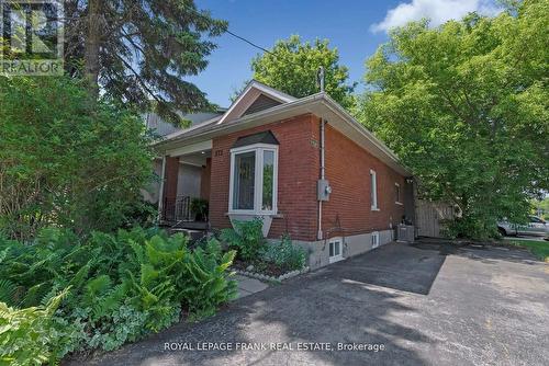 272 Burk Street, Oshawa, ON - Outdoor