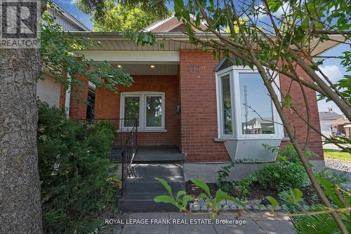 272 Burk Street, Oshawa, ON - Outdoor