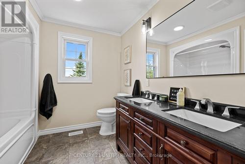 300 St. Mary'S Road, Kawartha Lakes, ON - Indoor