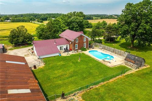 394 4Th Line, Caledonia, ON - Outdoor With In Ground Pool