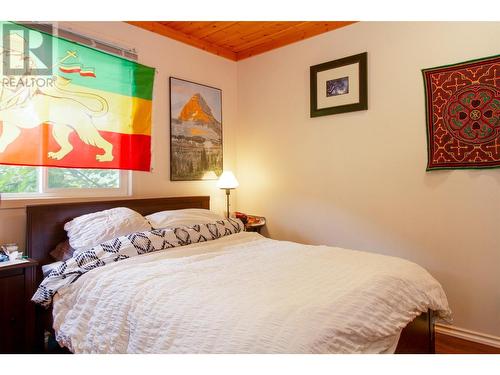 1852 Corbin Place, Revelstoke, BC - Indoor Photo Showing Bedroom