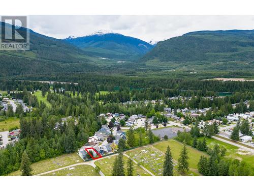 1852 Corbin Place, Revelstoke, BC - Outdoor With View