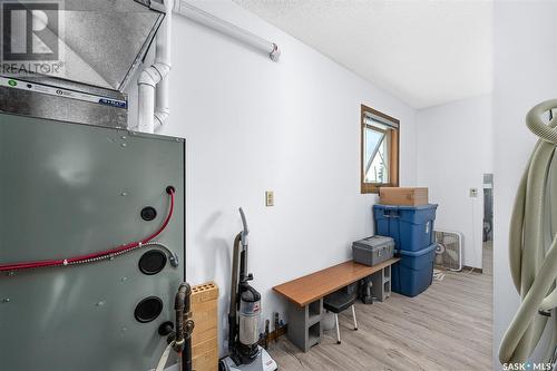 130 Athabasca Street W, Moose Jaw, SK - Indoor Photo Showing Other Room