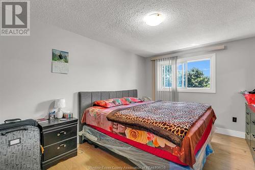 9369 Ryerson Road, Windsor, ON - Indoor Photo Showing Bedroom