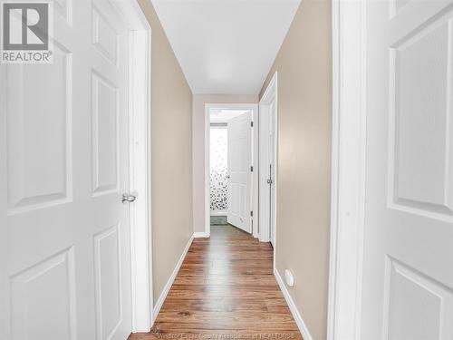 564 Curry Avenue, Windsor, ON - Indoor Photo Showing Other Room