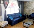 8060 Molnar Crescent, Windsor, ON  - Indoor Photo Showing Living Room 