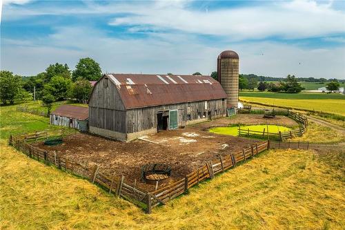 394 4Th Line, Caledonia, ON 