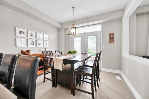 68 Larry Crescent, Caledonia, ON - Indoor Photo Showing Dining Room