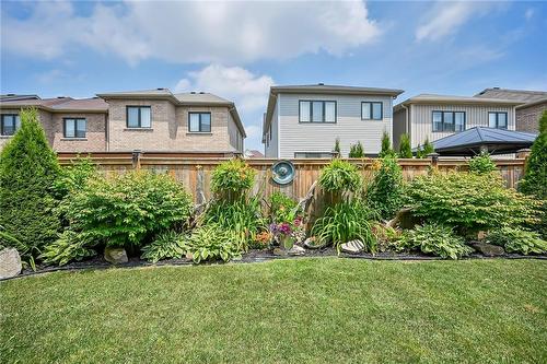 68 Larry Crescent, Caledonia, ON - Outdoor