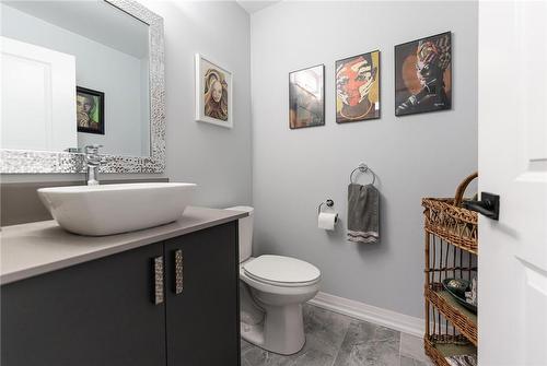 120 Springvalley Crescent|Unit #303, Hamilton, ON - Indoor Photo Showing Bathroom