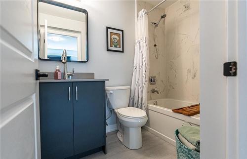 120 Springvalley Crescent|Unit #303, Hamilton, ON - Indoor Photo Showing Bathroom