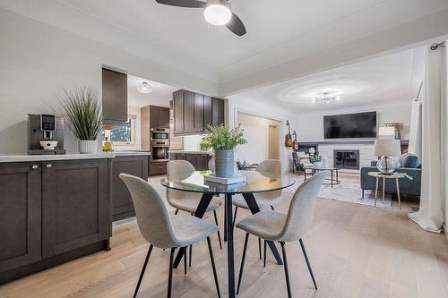 330 Ofield Road S, Dundas, ON - Indoor Photo Showing Dining Room