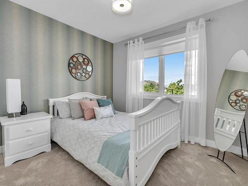 2932 Shannon Lake Road, West Kelowna, BC - Indoor Photo Showing Bedroom