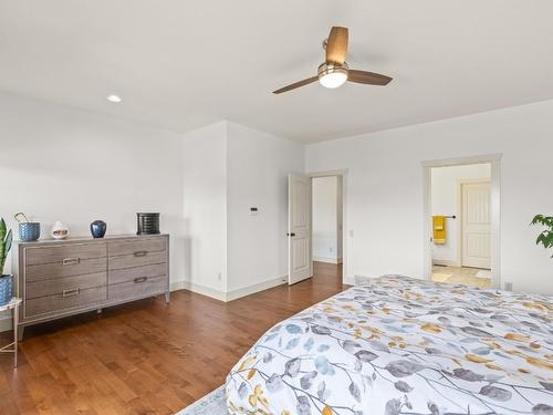 3200 Vineyard View Drive, West Kelowna, BC - Indoor Photo Showing Laundry Room