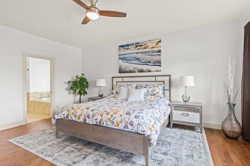 3200 Vineyard View Drive, West Kelowna, BC - Indoor Photo Showing Bedroom