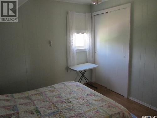 122 1St Street W, Leoville, SK - Indoor Photo Showing Bedroom