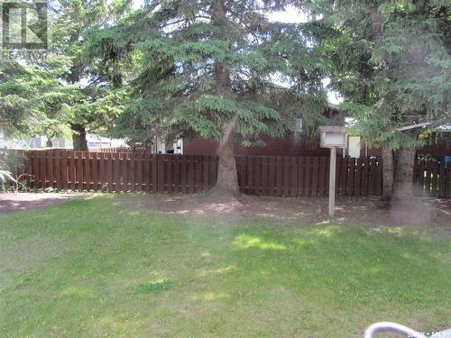 122 1St Street W, Leoville, SK - Outdoor