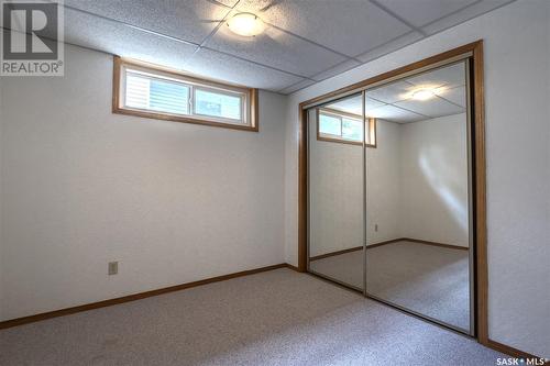 1050 13Th Avenue Nw, Moose Jaw, SK - Indoor Photo Showing Other Room