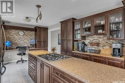 338 Bentham Crescent, Saskatoon, SK - Indoor Photo Showing Kitchen