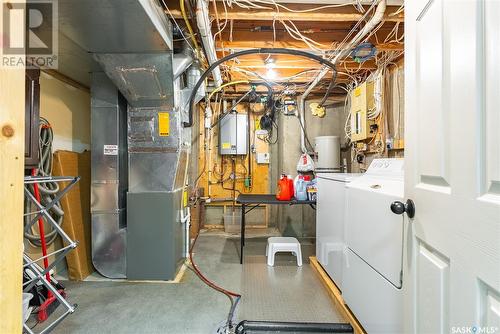 338 Bentham Crescent, Saskatoon, SK - Indoor Photo Showing Basement