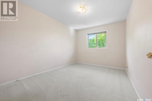 8 2801 Windsor Park Road, Regina, SK - Indoor Photo Showing Other Room