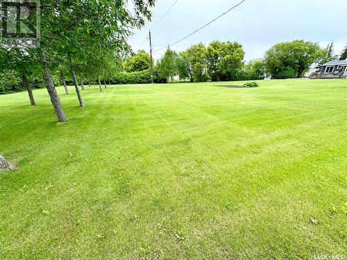 508 Railway Avenue E, Carlyle, SK - Outdoor