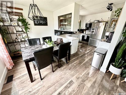 508 Railway Avenue E, Carlyle, SK - Indoor Photo Showing Dining Room