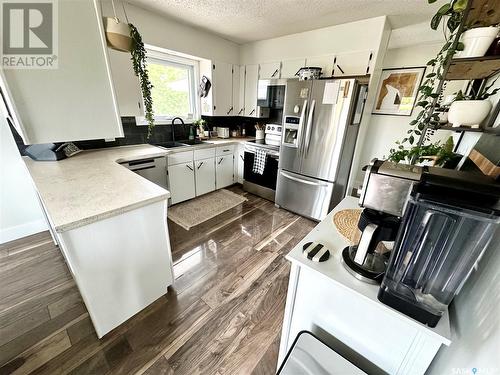 508 Railway Avenue E, Carlyle, SK - Indoor Photo Showing Kitchen With Double Sink