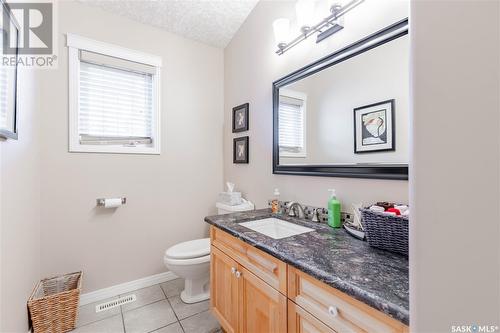 2 Jackfish Lake Crescent, Days Beach, Jackfish Lake, SK - Indoor Photo Showing Bathroom