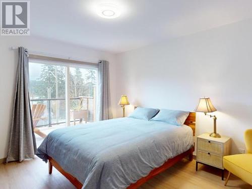 3465 Oak Street, Texada Island, BC - Indoor Photo Showing Bedroom