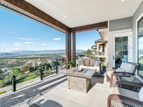 936 Lamont Lane, Kelowna, BC -  With Deck Patio Veranda With Exterior