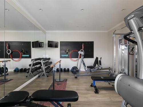 5330 Ptarmigan Street, Kelowna, BC - Indoor Photo Showing Gym Room