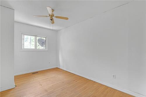 645 Francis Road, Burlington, ON - Indoor Photo Showing Other Room