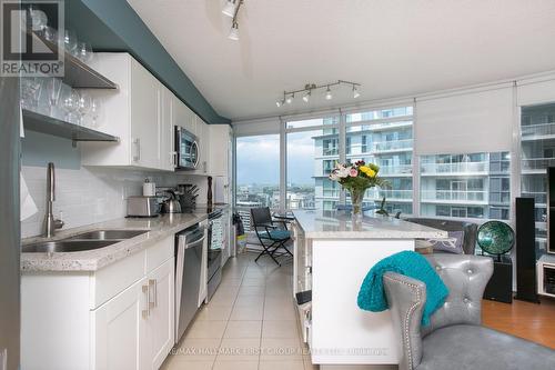 2610 - 373 Front Street, Toronto, ON - Indoor Photo Showing Kitchen With Double Sink With Upgraded Kitchen