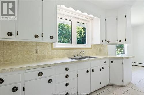 93 Mount Royal, Moncton, NB - Indoor Photo Showing Kitchen With Double Sink