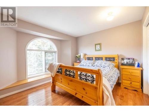 28 Coal Creek Road, Fernie, BC - Indoor Photo Showing Bedroom