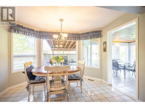 28 Coal Creek Road, Fernie, BC - Indoor Photo Showing Dining Room