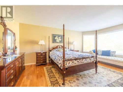 28 Coal Creek Road, Fernie, BC - Indoor Photo Showing Bedroom