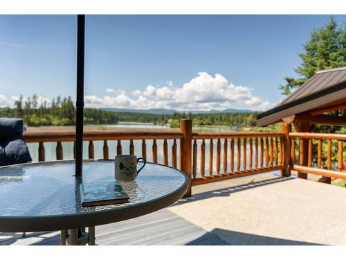 6275 Tie Lake Shore Road N, Jaffray, BC - Outdoor With Balcony With Deck Patio Veranda