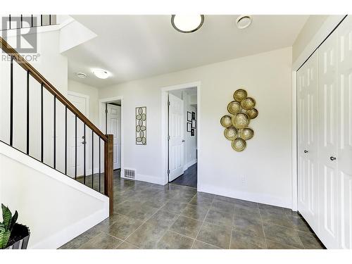 2587 Tallus Ridge Drive, West Kelowna, BC - Indoor Photo Showing Other Room