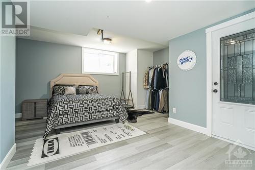 7 Phillip Drive, Nepean, ON - Indoor Photo Showing Bedroom