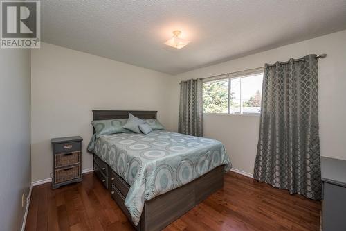 1725 Emmet Avenue, Prince George, BC - Indoor Photo Showing Bedroom