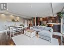 831 Clarance Avenue, Kelowna, BC  - Indoor Photo Showing Living Room 