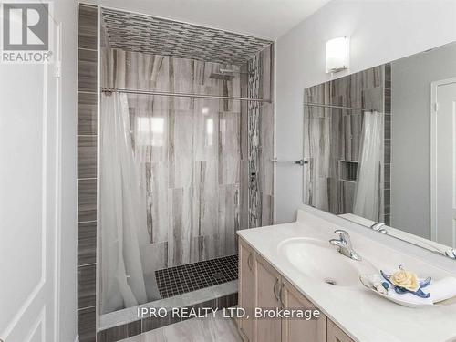 27 Silver Egret Road, Brampton, ON - Indoor Photo Showing Bathroom