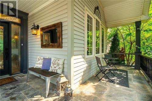 5646 Roseville Court, Burlington, ON - Outdoor With Deck Patio Veranda With Exterior