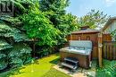 5646 Roseville Court, Burlington, ON  - Outdoor 