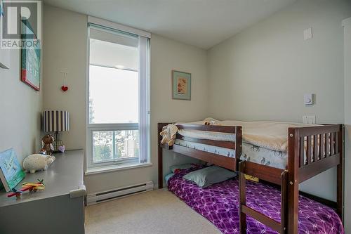 6638 Dunblane Avenue, Burnaby, BC - Indoor Photo Showing Bedroom