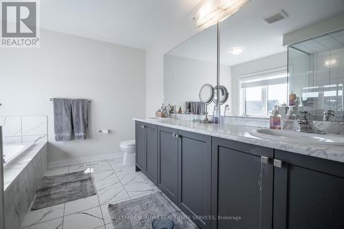 82 Sundin Drive, Haldimand, ON - Indoor Photo Showing Bathroom