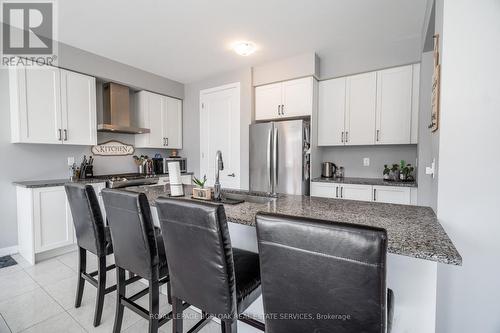 82 Sundin Drive, Haldimand, ON - Indoor Photo Showing Kitchen